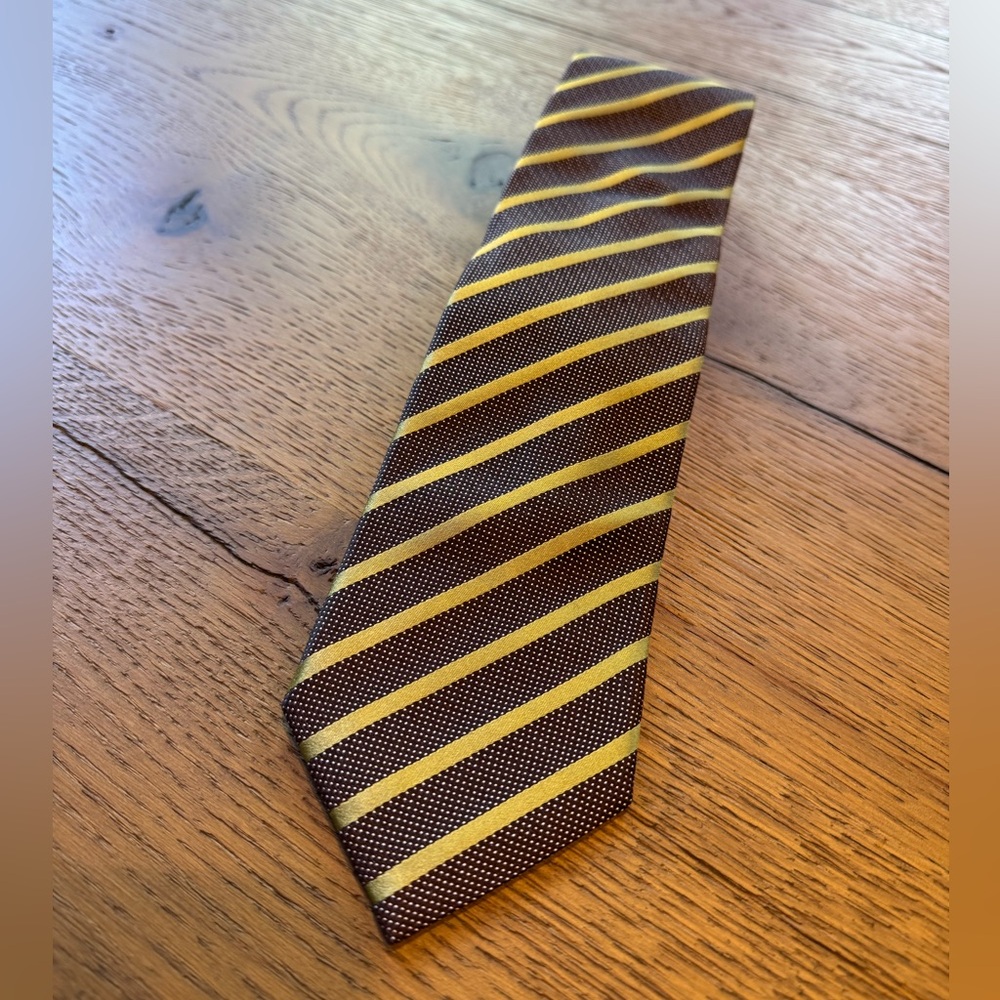 Banana Republic / NWT Men’s Striped Silk Tie
